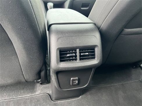 Certified 2023 Chevrolet Equinox LT image 20