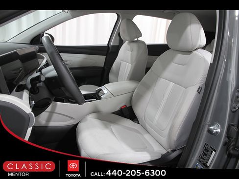 Used 2025 Hyundai Tucson SEL AWD/4WD image 5