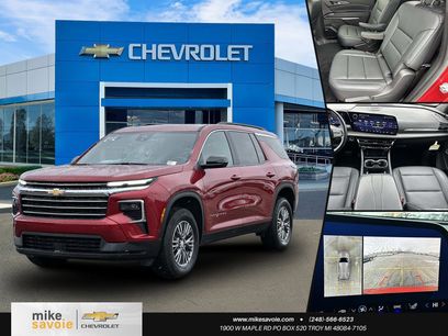 Certified 2024 Chevrolet Traverse LT w/ Enhanced Driving Package