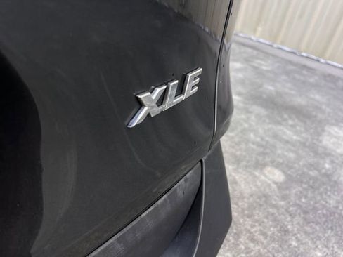 Used 2020 Toyota RAV4 XLE image 36