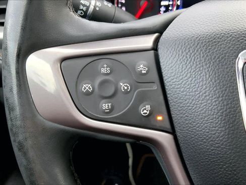 Used 2023 GMC Acadia AT4 w/ Technology Package image 21