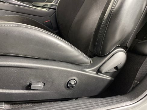 Used 2018 Dodge Challenger T/A image 21