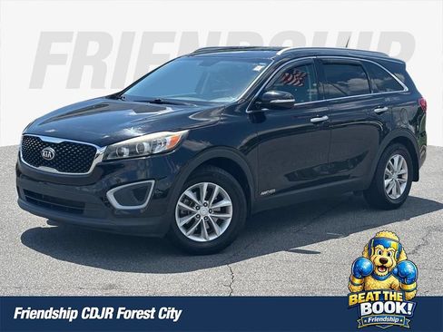Used 2018 Kia Sorento LX AWD/4WD image 1