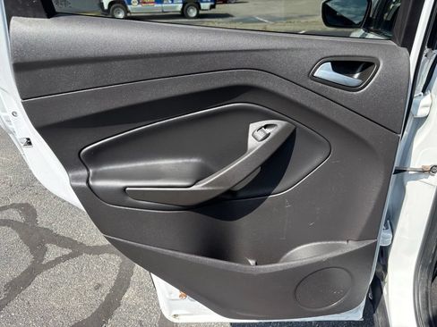Used 2019 Ford Escape SE AWD/4WD image 18