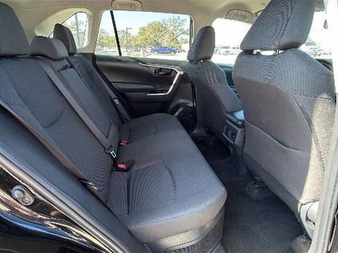 Certified 2025 Toyota RAV4 LE image 36