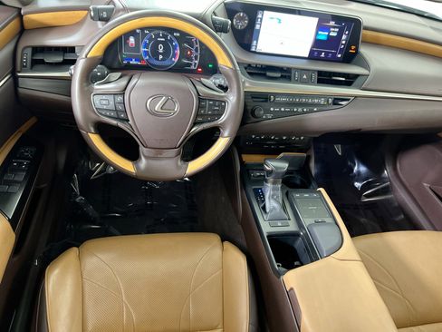 Used 2019 Lexus ES 350 image 23