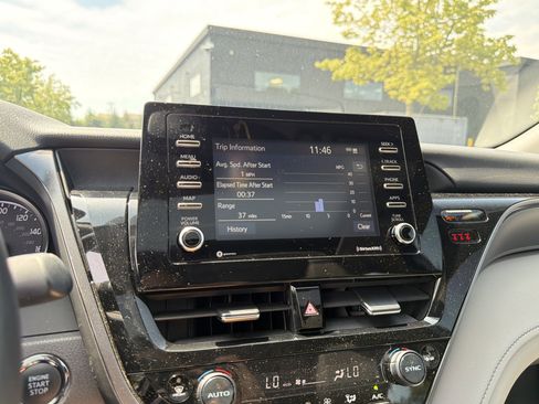 Used 2023 Toyota Camry SE w/ Convenience Package FWD image 20