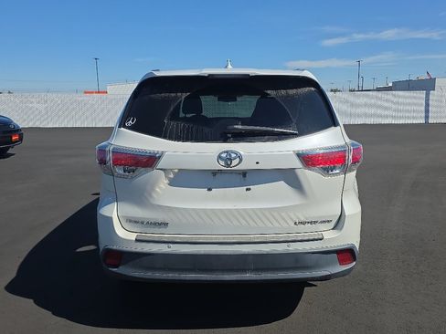 Used 2014 Toyota Highlander Limited AWD/4WD image 7
