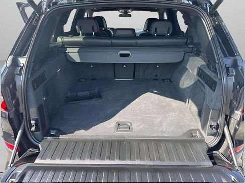 Used 2023 BMW X5 M50i w/ Executive Package image 9