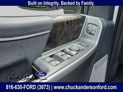 New 2025 Ford F350 Lariat w/ Black Appearance Package image 15