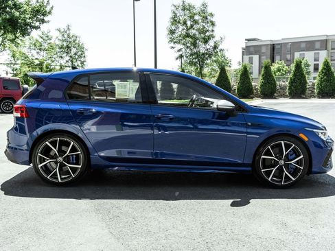 Used 2022 Volkswagen Golf R AWD/4WD image 3