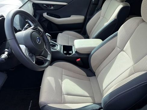 Used 2025 Subaru Outback Premium image 20