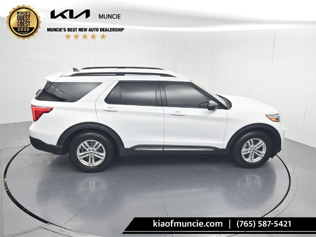 Used 2023 Ford Explorer XLT w/ Equipment Group 202A RWD image 50