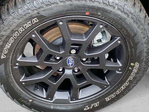 Certified 2025 Subaru Crosstrek 2.5i Wilderness AWD/4WD image 32