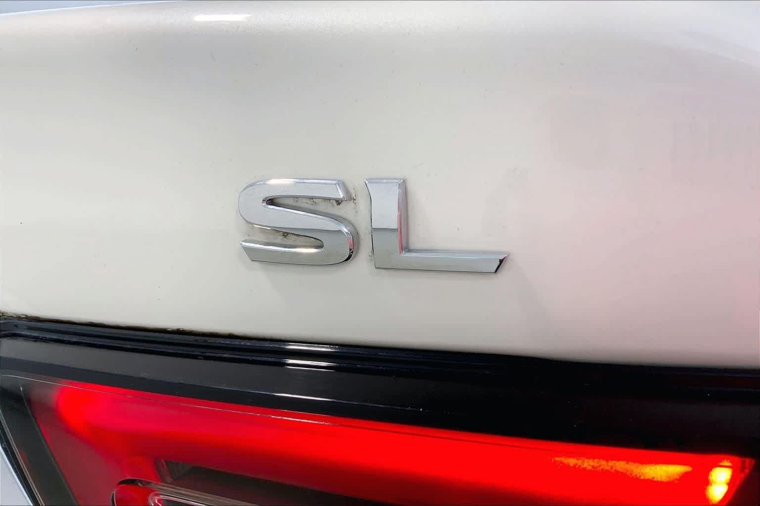Used 2020 Nissan Maxima 3.5 SL w/ Floor Mat Group FWD image 9