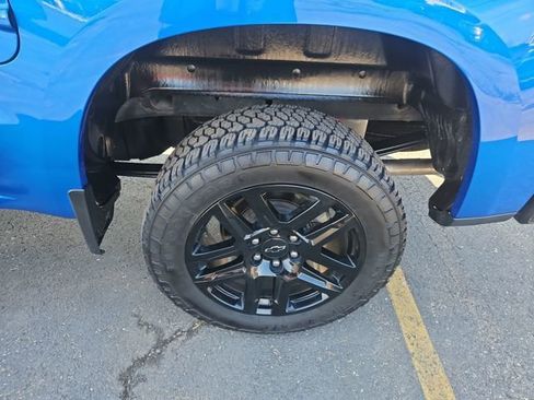 Used 2024 Chevrolet Silverado 1500 LT Trail Boss w/ Convenience Package II image 21