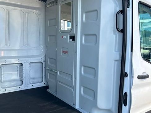 Used 2024 Ford Transit 350 148 High Roof RWD image 3