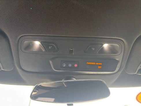 Used 2023 Chevrolet Camaro LT image 23