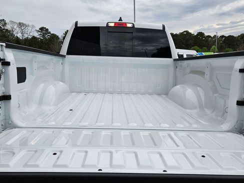 New 2026 RAM 1500 Express image 25