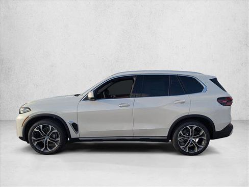 New 2026 BMW X5 xDrive40i image 5