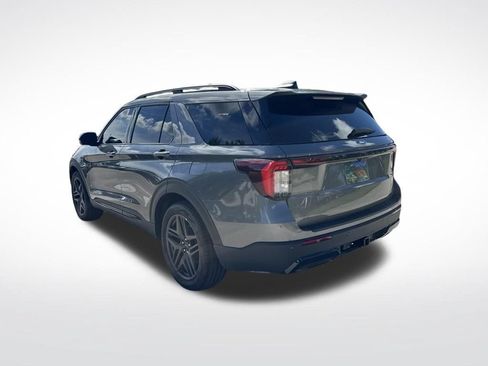 Used 2026 Ford Explorer ST-Line w/ ST-Line Street Pack RWD image 6