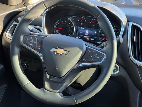 Used 2023 Chevrolet Equinox LT w/ Driver Convenience Package image 12
