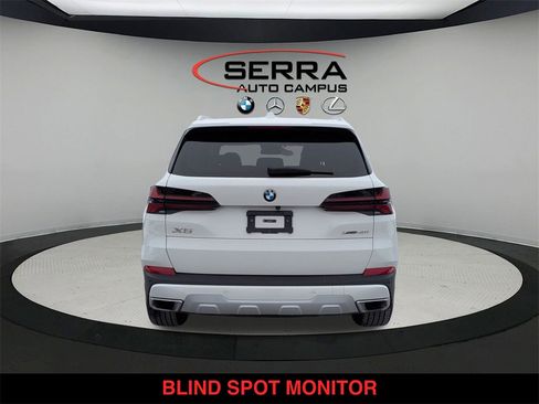 Certified 2025 BMW X5 xDrive40i w/ Premium Package image 4