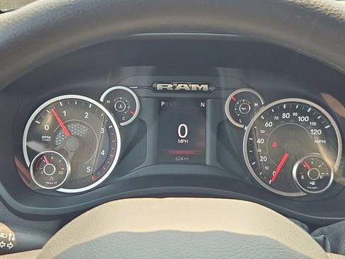 New 2026 RAM 2500 Tradesman AWD/4WD image 21