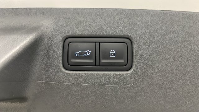 Used 2025 Hyundai Santa Fe Calligraphy AWD/4WD image 31