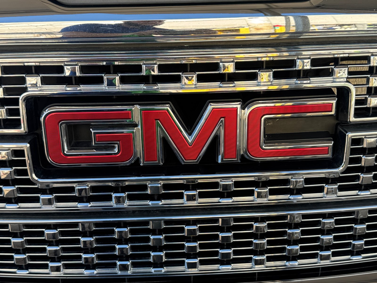 Used 2018 GMC Sierra 1500 Denali w/ Denali Ultimate Package AWD/4WD image 33