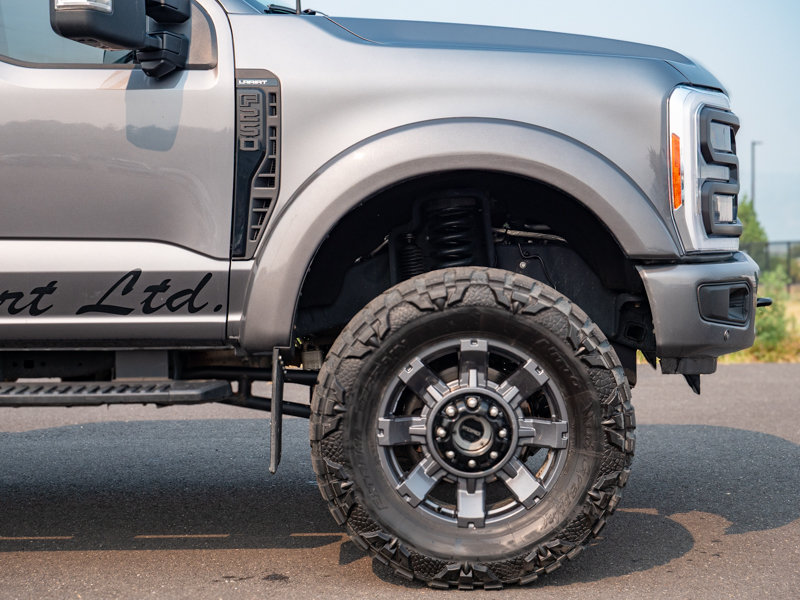 Used 2023 Ford F250 Lariat w/ Lariat Ultimate Package AWD/4WD image 7