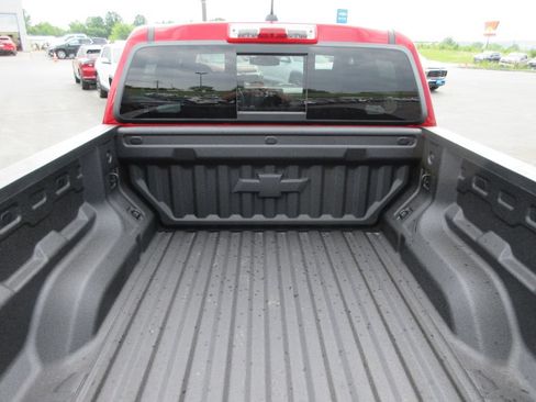 New 2026 Chevrolet Colorado LT w/ LT Convenience Package AWD/4WD image 11
