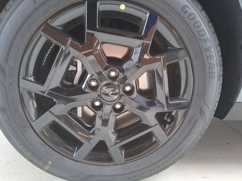 New 2026 Kia Carnival SX w/ SX Dark Edition Package FWD image 31