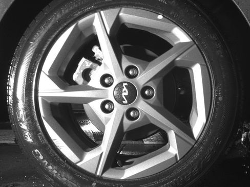 Used 2025 Kia K4 LXS image 15