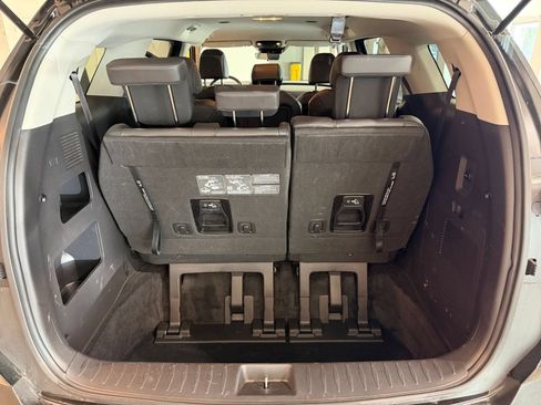 Used 2026 Kia Carnival FWD image 29