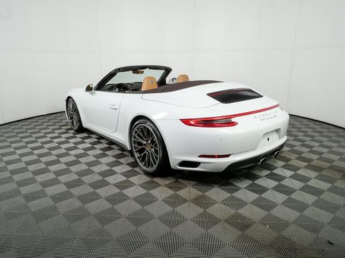 Certified 2018 Porsche 911 Carrera 4S image 37