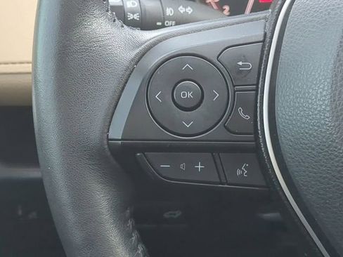 Certified 2020 Toyota RAV4 Limited image 26