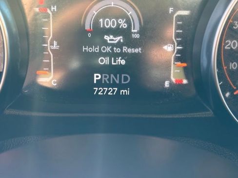 Used 2021 Jeep Wrangler Unlimited Sahara image 11