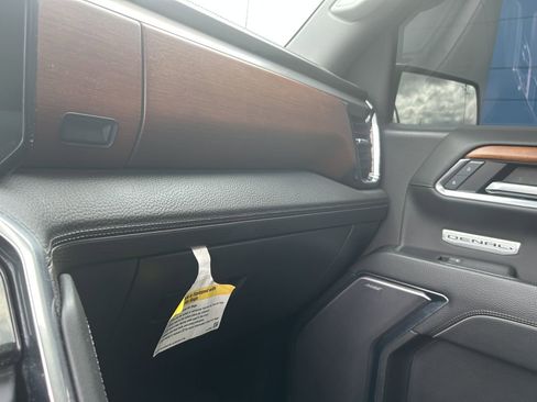 Used 2022 GMC Sierra 1500 Denali image 14