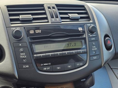 Used 2010 Toyota RAV4 Limited image 6