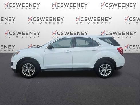 Used 2017 Chevrolet Equinox LS AWD/4WD image 2