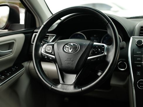 Used 2017 Toyota Camry XLE w/ Advanced Technology Package FWD image 32
