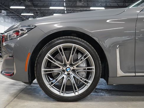 Used 2022 BMW 750i xDrive w/ Luxury Rear Seating Package AWD/4WD image 34