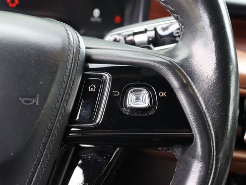 Used 2023 Lincoln Aviator Reserve w/ Elements Package Plus image 38