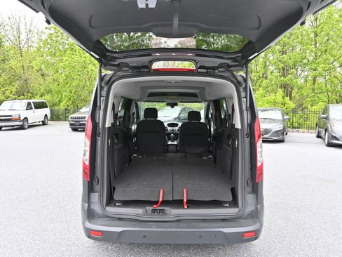 Used 2018 Ford Transit Connect XL FWD image 21