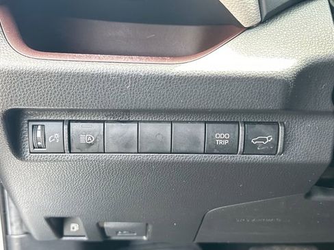 Used 2023 Toyota RAV4 Limited AWD/4WD image 19