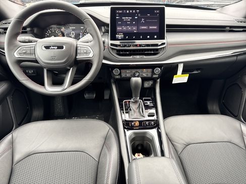 New 2026 Jeep Compass Trailhawk image 5