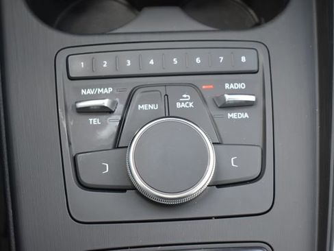 Used 2019 Audi A4 2.0T Premium w/ Convenience Package image 32