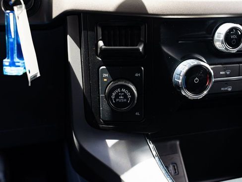 Used 2024 Ford F150 XLT w/ Mobile Office Package image 18