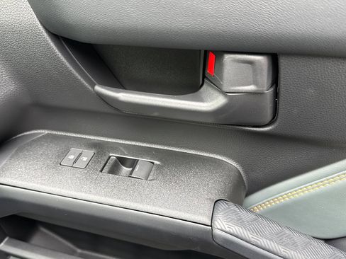 Certified 2025 Toyota 4Runner Trailhunter image 24